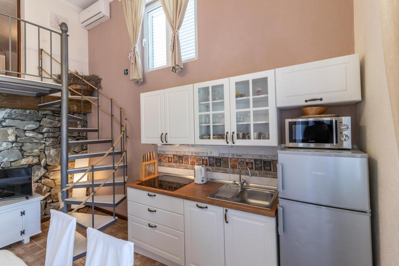 Apartments Vintage Banjol Екстер'єр фото