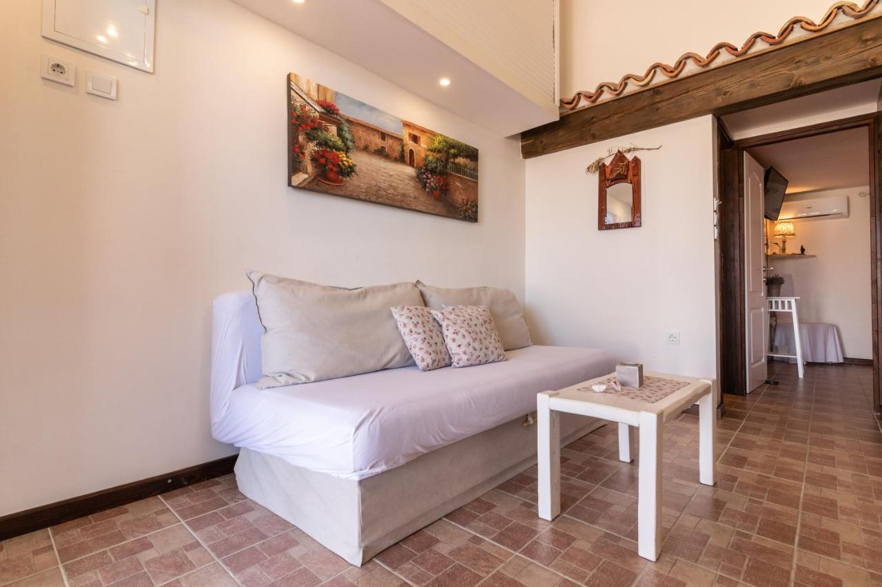 Apartments Vintage Banjol Екстер'єр фото