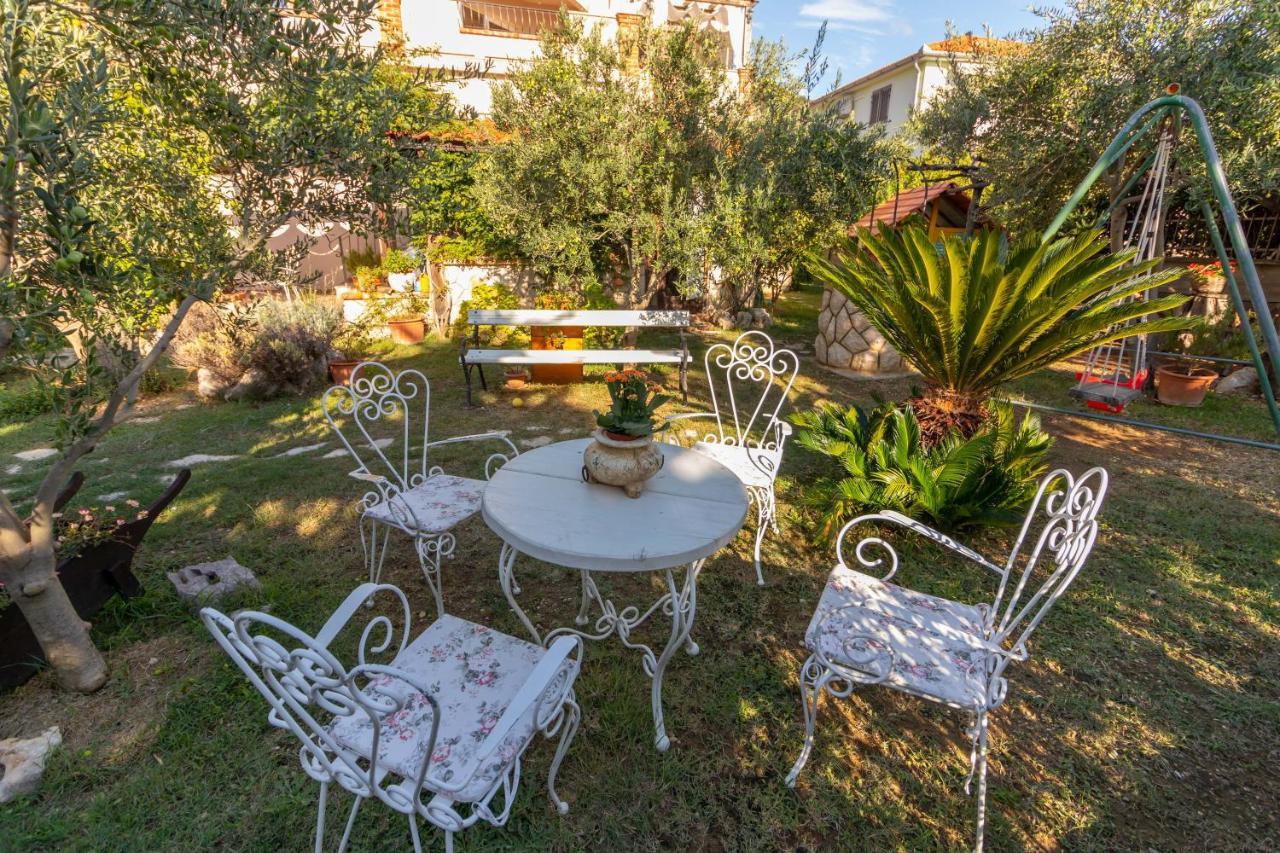 Apartments Vintage Banjol Екстер'єр фото